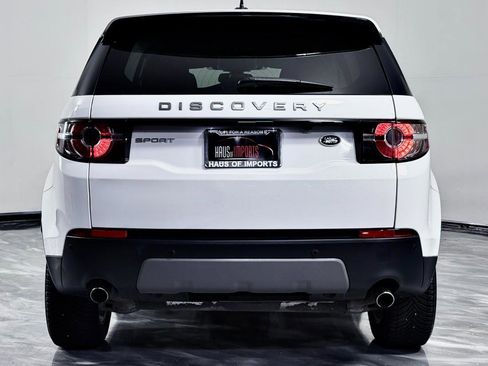 Used 2016 Land Rover Discovery Sport SE image 8
