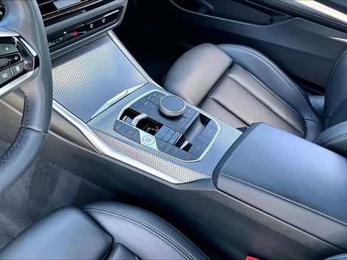 Used 2025 BMW 430i Convertible image 13