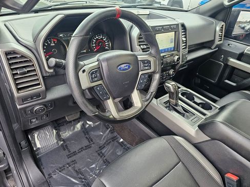Used 2020 Ford F150 Raptor w/ Equipment Group 802A Luxury image 19