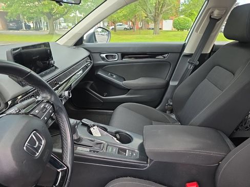 Certified 2024 Honda Civic EX image 13