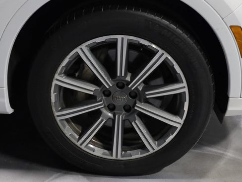 Used 2017 Audi Q7 3.0T Premium Plus AWD/4WD image 51