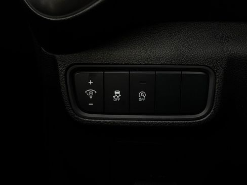 Used 2024 Kia Soul LX w/ Option Group 015 FWD image 20
