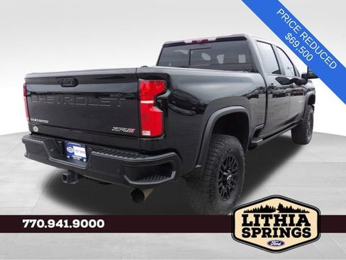 Used 2024 Chevrolet Silverado 2500 ZR2 w/ Technology Package image 7