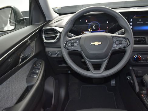 New 2025 Chevrolet TrailBlazer LS w/ LS Convenience Package image 29