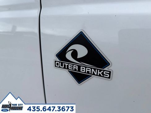 Used 2024 Ford Bronco Outer Banks AWD/4WD image 10