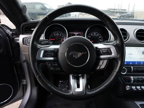 Used 2022 Ford Mustang Premium image 8