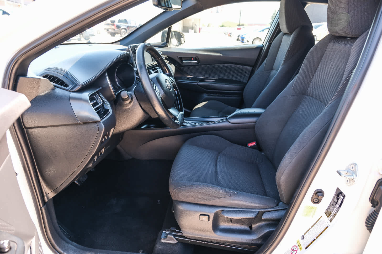 Certified 2018 Toyota C-HR XLE FWD image 20