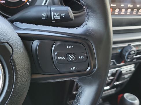 Used 2022 Jeep Gladiator Sport AWD/4WD image 22