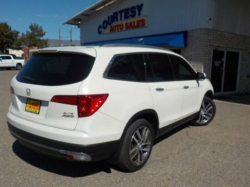 Used 2016 Honda Pilot Elite image 9