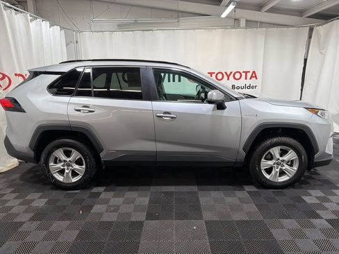 Used 2021 Toyota RAV4 XLE w/ XLE Grade Weather Package image 8