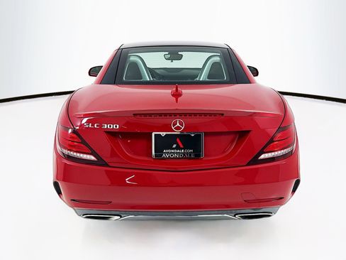Used 2017 Mercedes-Benz SLC 300 image 7