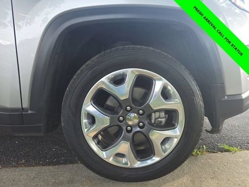 Used 2020 Jeep Compass Limited AWD/4WD image 46