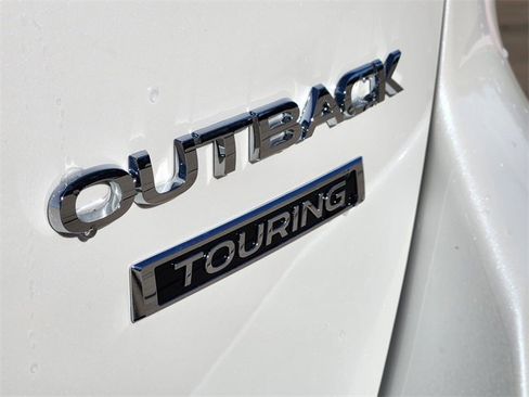 Used 2025 Subaru Outback Touring image 10