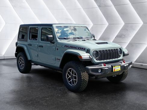 New 2026 Jeep Wrangler Unlimited Rubicon AWD/4WD image 8