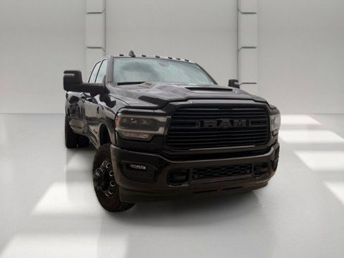 Used 2024 RAM 3500 Laramie w/ Night Edition AWD/4WD image 3