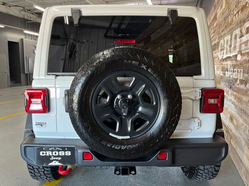Used 2026 Jeep Wrangler Unlimited Rubicon AWD/4WD image 28