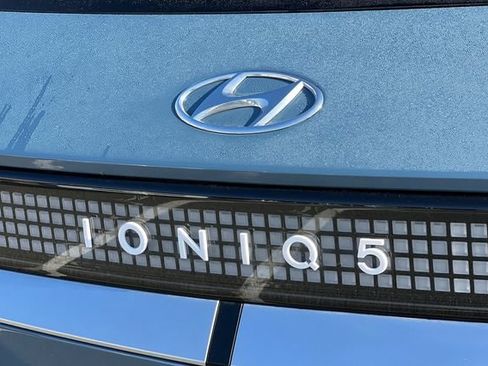 Certified 2024 Hyundai Ioniq 5 Limited RWD image 35