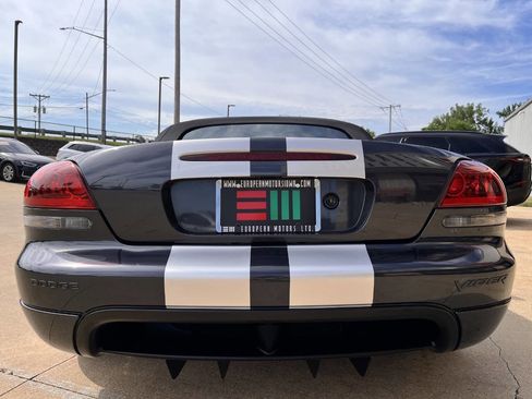 Used 2006 Dodge Viper SRT-10 RWD image 14