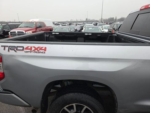 Used 2017 Toyota Tundra Limited w/ Limited Premium Package image 9