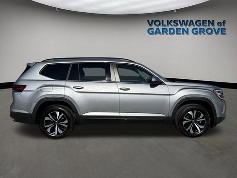 New 2026 Volkswagen Atlas SE image 8