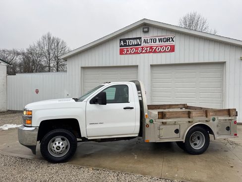 Used 2015 Chevrolet Silverado 3500 W/T image 9