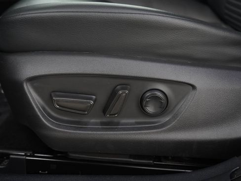Used 2022 Toyota Camry SE FWD image 26