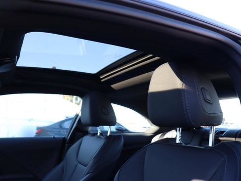 Used 2024 BMW 230i xDrive Coupe w/ Premium Package image 16