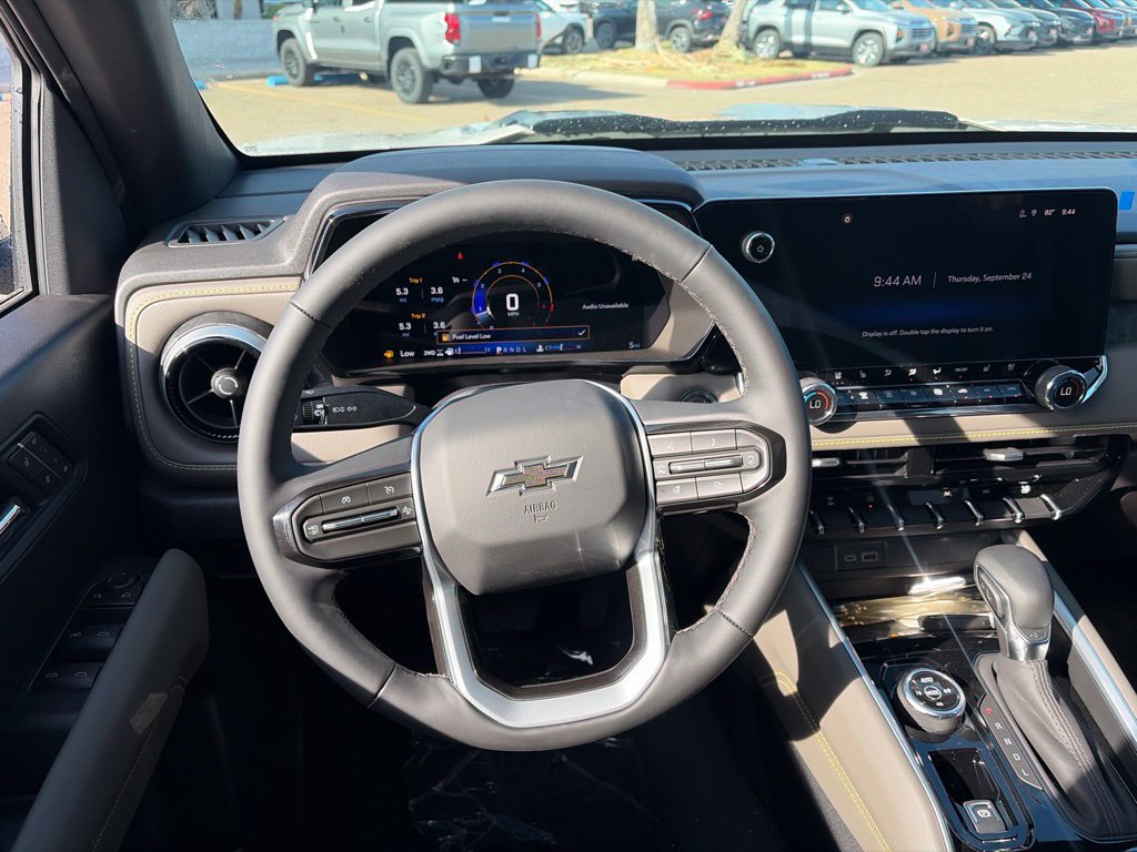 New 2026 Chevrolet Colorado ZR2 AWD/4WD image 9