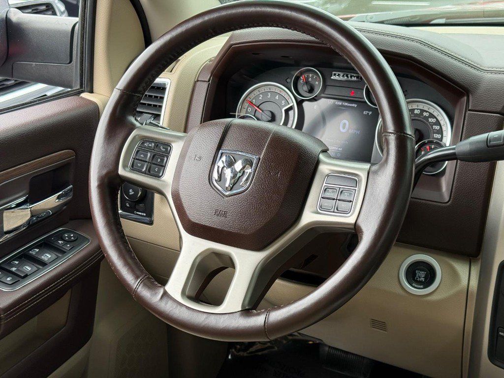 Used 2015 RAM 3500 Laramie w/ Convenience Group AWD/4WD image 13