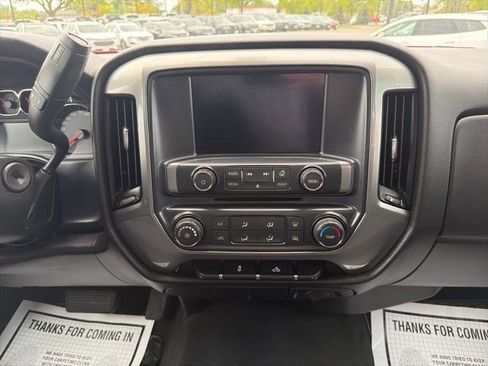 Used 2019 Chevrolet Silverado 1500 LT AWD/4WD image 21