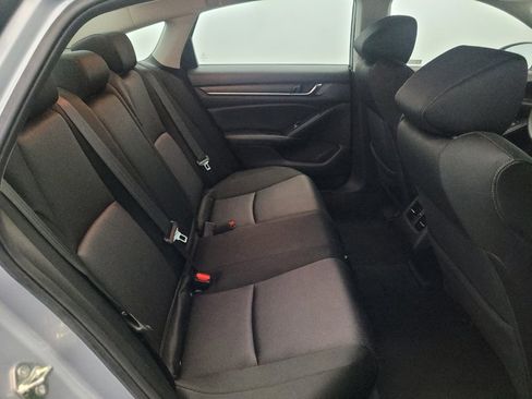 Used 2019 Honda Accord EX image 19
