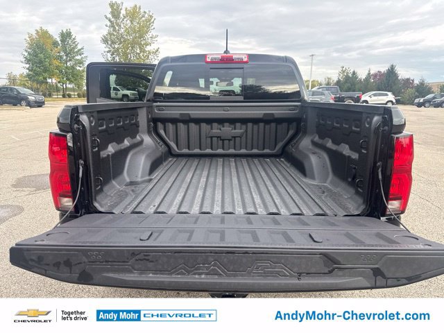 New 2026 Chevrolet Colorado ZR2 w/ Technology Package AWD/4WD image 15
