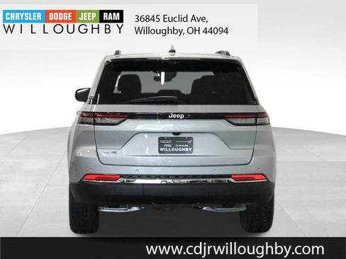 New 2025 Jeep Grand Cherokee Limited 4xe w/ Luxury Tech Group II image 5