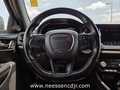 Used 2023 Dodge Durango GT image 11