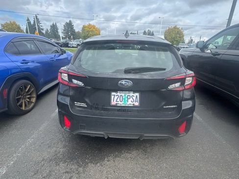 Used 2024 Subaru Impreza 2.0i AWD/4WD image 3