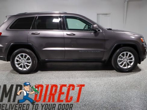 Used 2021 Jeep Grand Cherokee Laredo RWD image 6