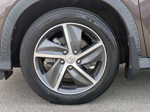 Used 2021 Honda HR-V EX image 13