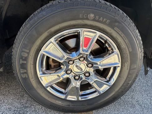 Used 2015 Ford F150 XLT w/ Equipment Group 301A Mid image 7