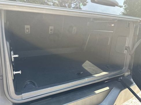 Used 2025 Ford Bronco Outer Banks AWD/4WD image 13