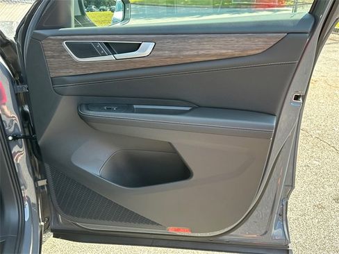 New 2026 Volkswagen Atlas SEL image 14