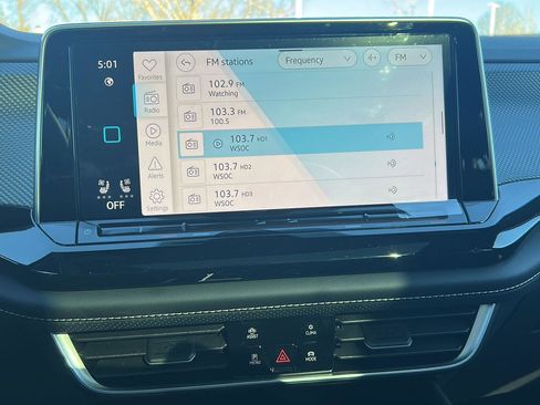 New 2026 Volkswagen Atlas Cross Sport SEL image 17