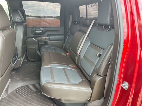 Used 2023 GMC Sierra 3500 Denali image 22