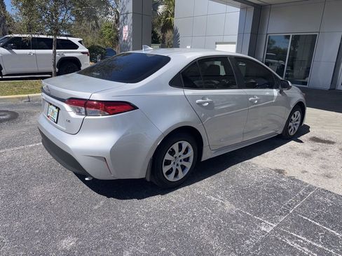 Used 2026 Toyota Corolla LE image 6