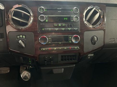Used 2010 Ford F250 Lariat AWD/4WD image 25