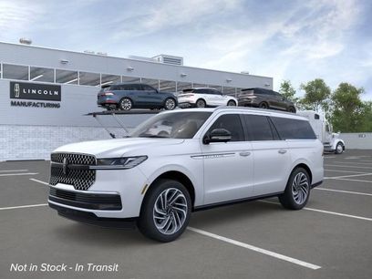 New 2026 Lincoln Navigator L Reserve