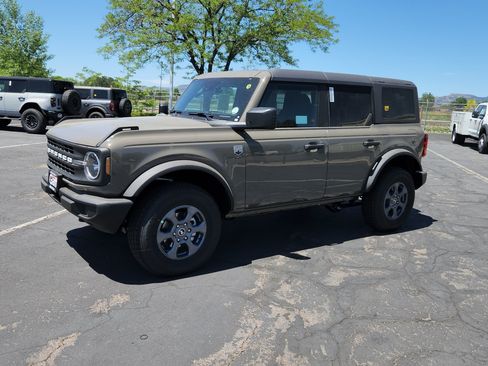 New 2026 Ford Bronco Big Bend AWD/4WD image 3