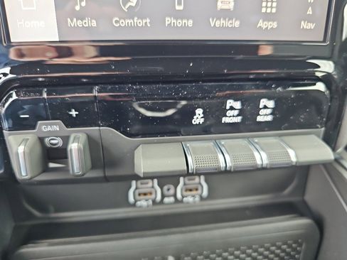 New 2026 RAM 1500 Laramie w/ Sport Appearance Package image 47