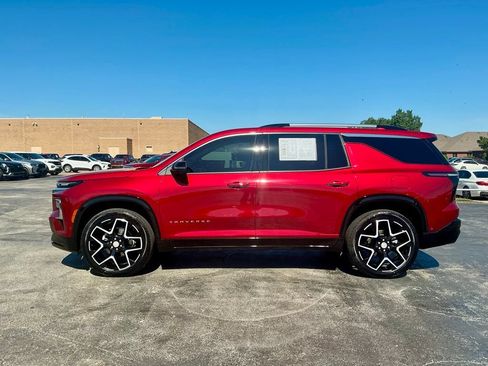 Used 2026 Chevrolet Traverse High Country w/ LPO, Floor Liner Package FWD image 13