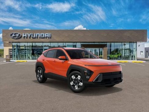 New 2025 Hyundai Kona SEL image 2