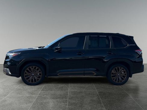 Used 2025 Subaru Forester Sport AWD/4WD image 5